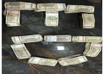 Gujarat: ED raided 9 places in Waqf land abuse case