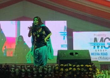 Haryanvi Song: खुल्ले-खुल्ले बाल Sapna Choudhary का जबरदस्त डांस जो दिल को छू जाए