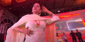 Haryanvi Song: Sapna Choudhary का धमाकेदार डांस और नए हरियाणवी गानों से गांव में मचा तहलका