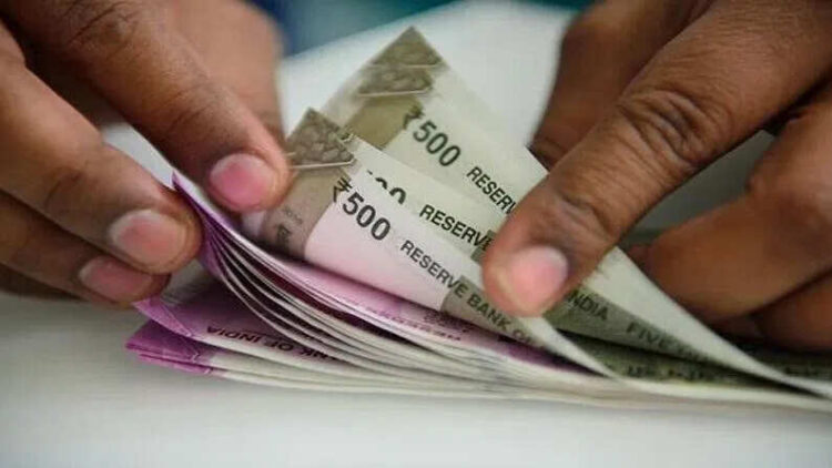 If you are also going to leave the job, then do this work related to PF, otherwise you will not be able to withdraw money