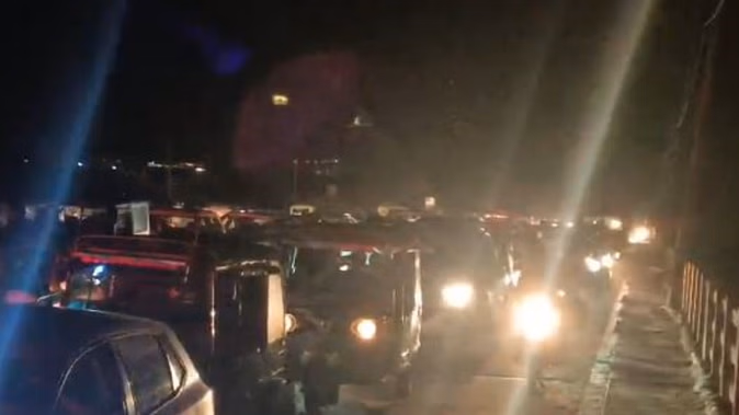 In black out in Jaipur, the administration's instructions were destroyed, people were seen driving and driving vehicles