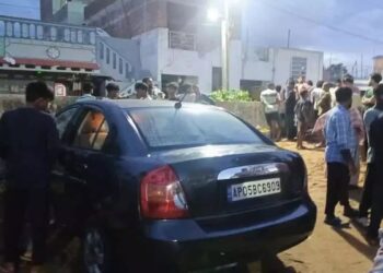 In the game, 4 innocents broke the car in the car, the body recovered after 6 hours; After all, how did this incident happen