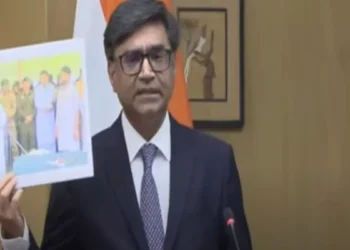 India EXPOSED PAKISTAN: India opened Pakistan's pole, India exposed Pakistan by menma bin landen and showing photos of the funeral of terrorist