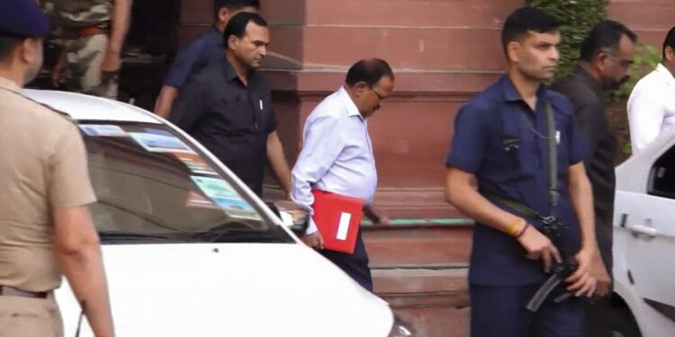 India-Pakistan Tension: Home Ministry convened a big meeting in the morning before the mock drill