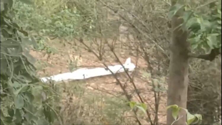 India Pakistan War Update | India Attack Pakistan Update | Pakistani Missile Found in Punjab Hoshiyarpur | China Missile Pl-15E | India Pakistan Latest News | PUNJAB Hoshiyarpur News | PUNJAB Hoshiyarpur News Update | Operation Sindoor 2 | News Track | India Pakistan War Update: Pakistani missile debris found in Punjab: China's Pl-15e used in war for the first time, high alert in India, video | News Track in Hindi