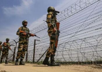 India-Pakistan conflict: In Kutch, Gujarat, people were advised to stay inside homes