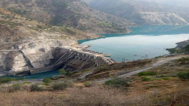 India Stops Water to Pakistan: India stopped the water of Chenab river going to Pakistan at Bagalihar Dam, according to sources, preparations to stop the water from Kishanganga Dam, India stops chenab water flowing to pakistan preparaing to stop jhelum river too