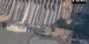 India's 'Water Strike': Chenab's flow after the Sindhu treaty was postponed, there was a stir in Pakistan