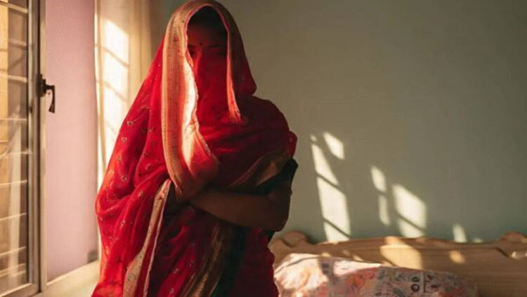 Ishq, permission and denial ... Unique story of husband, wife and that in UP