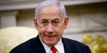 Israeli Prime Minister Binyamin Netanyahu gave strict warning to Huti rebels after missile attack