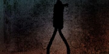 Jharkhand: Dead body of youth found hanging from tree two days before marriage, sensation in the area