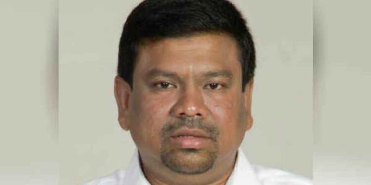 K. Navas kani | Politician K. Navas Kani | Politician K. Navas Kani Biography | Politician K. Navas Kani Lifestyle | Politician K. Navas Kani Early Life | Politician K. Navas Kani Education | Politician K. Navas Kani Family | K. Navas Kani Political Career | Politician K. Navas Voice of Muslim League in Tamil Nadu Politics | Newstrack Hindi News | Special News in Hindi Samachar | Politician K. Navas Kani Wikipedia: K. Nawas Kani ... The strong voice of the Muslim League in the politics of Tamil Nadu. News Track in Hindi