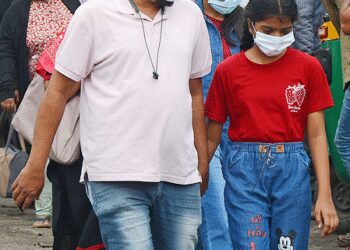 भारत में कोविड के मामले बढ़े, सरकार ने कहा- स्थिति पर नजर रखी जा रही है