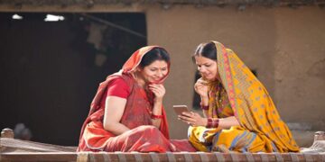 कम पढ़ी-लिखी या अनपढ़ महिलाएं भी बन सकती हैं आत्मनिर्भर, वायरल वीडियो में जाने 10 आसान बिजनेस आइडिया जो घर से ही दे सकते हैं कमाई