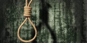 Maharastra News | Thane News | Thane Suicide Case | Thane 4 Suicide Case | Maharastra News Latest | News Today | , 1 woman and 3 minor girls found hanging in the noose, this case of suicide will surprise. News Track in Hindi