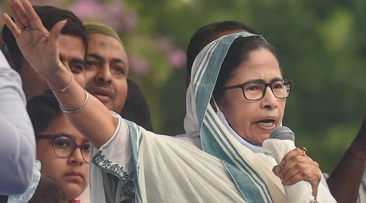 Mamta Banerjee will go on a tour for the first time after the Murshidabad violence, BJP said - 'Chief Minister is arriving after the evidence is erased'