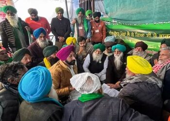 Many SKM leaders were 'under house arrest' in Punjab a day before the protest: Farmer leader claims