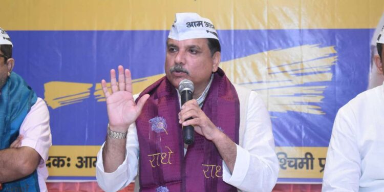 Meerut News Today Aap Sankalp Camp in Meerut Preparations for Contesting Panchayat Elections in Full Swing | Meerut News: AAP's resolve camp in Meerut, preparations to contest panchayat elections fast | News Track in Hindi