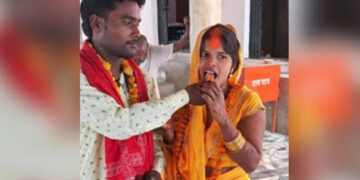 Mother-in-law, after grandmother, now another unique marriage, mother of 3 children got married with boyfriend, helpless husband said-took advantage of my compulsion