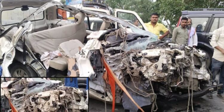 Muzaffarpur Sitamarhi Highway Accident | Sitamarhi News | Breaking News | Road Accident | Muzaffarpur Sitamarhi Accident | Breaking News Today | Bihar News, | Large accident on Muzaffarpur-Sitamarhi highway, 3 killed in a strong collision between truck and Scorpio, 2 injured | News Track in Hindi