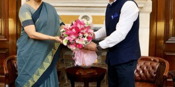 NSE CEO appreciated the vision of Saraha Sitharaman, said - strong steps taken towards 'developed India'