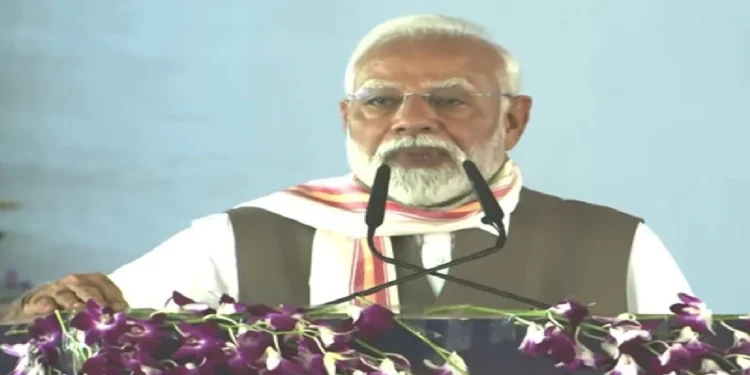 Narendra Modi at Karakat Bihar: 'Pran jay but van jaye jaye jaye', PM Narendra Modi reached Bihar after Operation Sindoor said, 'Pran jaye par vachan na jaye', PM narendra modi reacted Bihar after operation Sindoor, Said that he has been filled promise