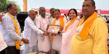 Neither the soul prestige and huge bhandara of Goddess idol