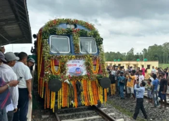 Nepal from Bihar will now run. Indian Railway is going to complete 136 km railway line route work.