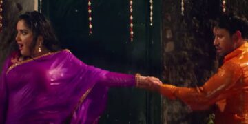 Nirhua's romance in rain with Amrapali, the craze of this song did not reduce even after 8 years