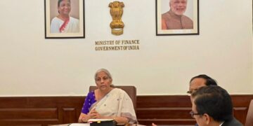 Nirmala Sitharaman called an important meeting, instructions given to banks amidst India-Pakistan tension
