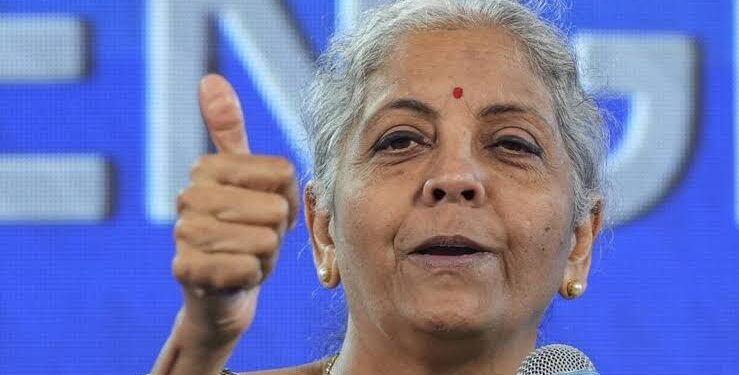 Nirmala Sitharaman's notice of Delhi Court in defamation case, AAP MLA's wife made serious allegations