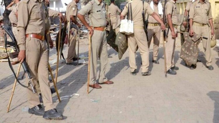 On such a matter, Kashmiri youth pointed ax on police, case of Bilaspur in Himachal