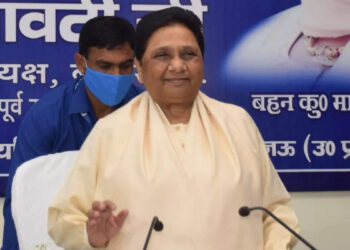 एक बार सपा का नाम… कांग्रेस का जिक्र तक नहीं, मायावती ने तैयार की बसपा के भविष्य की रणनीति