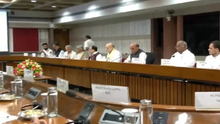 Operation Sindoor All Party Meeting: In an all-party meeting, all parties appreciated the army for Operation Sindoor, in the all-party meeting, all parties praised the Army for Operation Sindoor