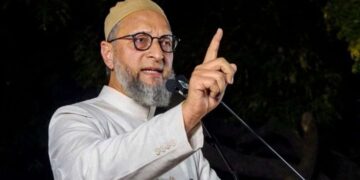 Owaisi lashed out to Pakistan as well as Bangladesh, gave a big statement
