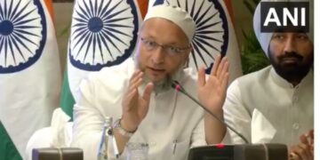 Owaisi opened Pakistan's poll in Kuwait, said-the recruitment of Atkin is not stopping, brought to the gray list of FATF