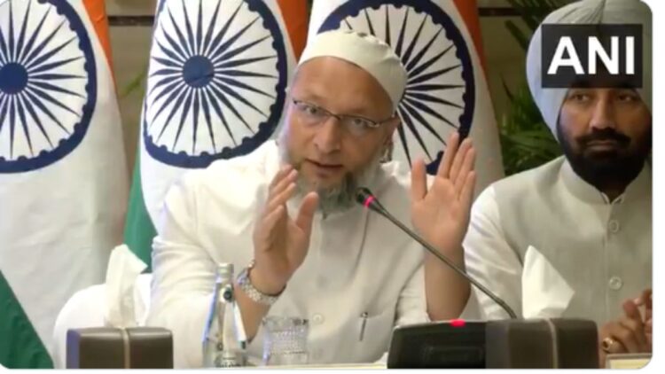 Owaisi opened Pakistan's poll in Kuwait, said-the recruitment of Atkin is not stopping, brought to the gray list of FATF