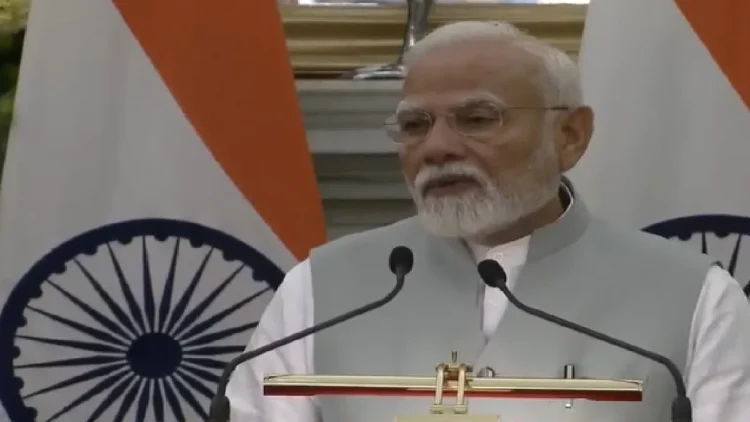 PM Modi on Terrorism: 'Will take decisive action against terrorists and those who support them', Bagger PM Modi again gave a tough warning, without taking name of Pak PM Modi says