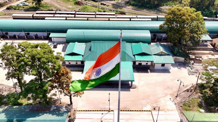 PM Modi will inaugurate 103 redeveloped railway stations tomorrow, see all names here
