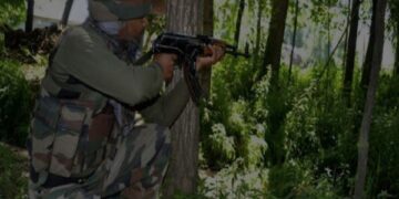 Pak soldiers firing on the Line of Control in Jammu and Kashmir continue, Indian Army also gave a befitting reply
