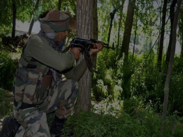 Pak soldiers firing on the Line of Control in Jammu and Kashmir continue, Indian Army also gave a befitting reply