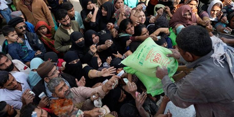 Pakistan started beggar, all the arrival came out, India's move told 'inspired by politics'