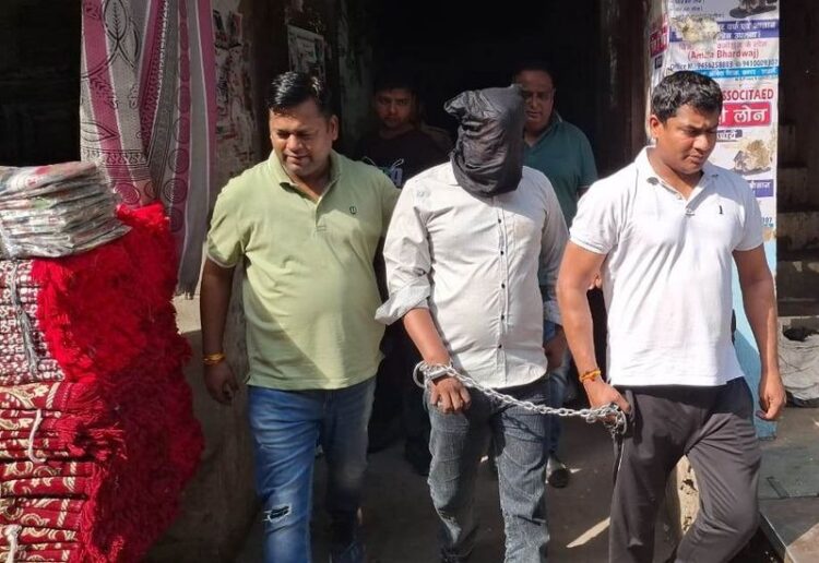 Pakistani spy noman ilahi arrested in panipat | Major Terrorist Plot Failed | Army secret information to isi | 'ISI' was about to fly army train! The traitors of the country were giving each information from Operation Sindoor to the army. News Track in Hindi