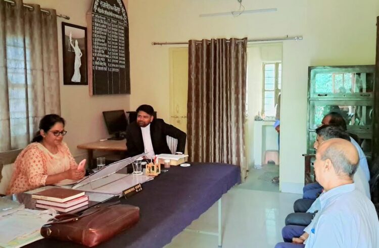 Participate your participation in the disposal of cases through National Lok Adalat: Rekha Yadav