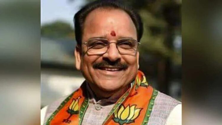 Politician Ajay Bhatt | Politician Ajay Bhatt Biography | Politician Ajay Bhatt Wikipedia Age Early Life Family and Net Worth BJP Leader Ajay Bhat Political Career in Hindi | Newstrack Hindi News | Politician Ajay Bhatt Wikipedia: Ajay Bhatt is a lawyer, social worker and combative public, know his journey from struggle to summit. News Track in Hindi