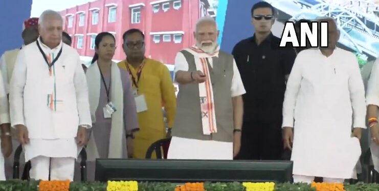 Prime Minister inaugurated projects worth more than Rs 48,520 crore in Karakat, Bihar