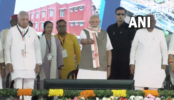 Prime Minister inaugurated projects worth more than Rs 48,520 crore in Karakat, Bihar