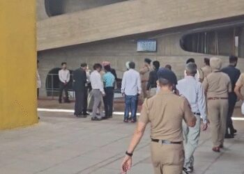 Punjab-Haryana High Court threatened to bomb