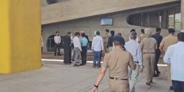 Punjab-Haryana High Court threatened to bomb