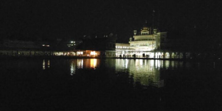 Punjab News | Complete Blackout Announce | Blackout in Gurdaspur | Punjab Blackout News | India Pakistan War | Operation Sindoor | , Order of complete 'Blackout' in this district of Punjab, know how long it will start. News Track in Hindi